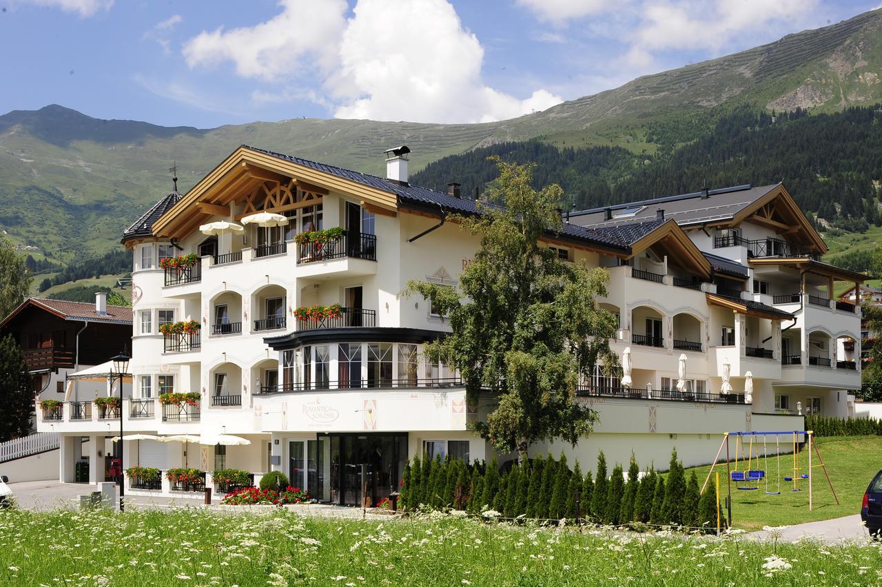 Romantica Schlossl Fiss Exterior foto
