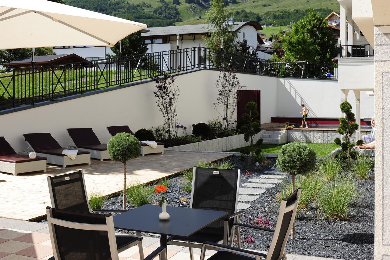 Romantica Schlossl Fiss Exterior foto